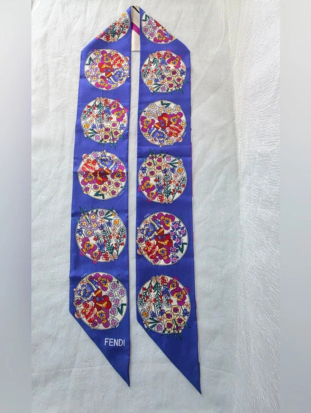 Auth Fendi Floral Maxi Wrappy Silk  Twilly